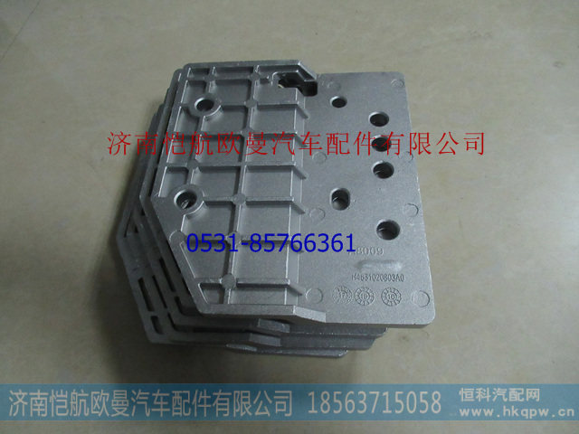 H4831020803A0,雾灯框支架EST左,济南恺航欧曼汽车配件有限公司