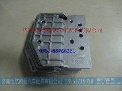 H4831020803A0,雾灯框支架EST左,济南恺航欧曼汽车配件有限公司