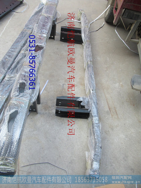 H4403109003A0,前防撞梁GTL中杠,济南恺航欧曼汽车配件有限公司