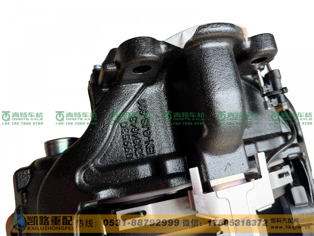 山东凯路青特车桥QT485D6-3502100_C.A_左制动钳总成QT440SN双桥