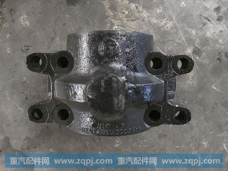 陕汽德龙双卡平衡轴壳