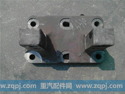 DZ9112340199,F3000后桥制动气室支架,济南汇德卡汽车零部件有限公司