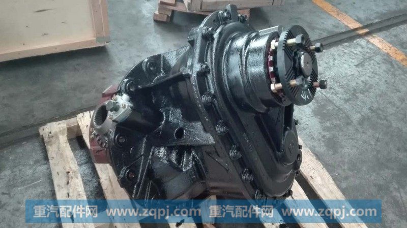 青特中桥减速器总成
