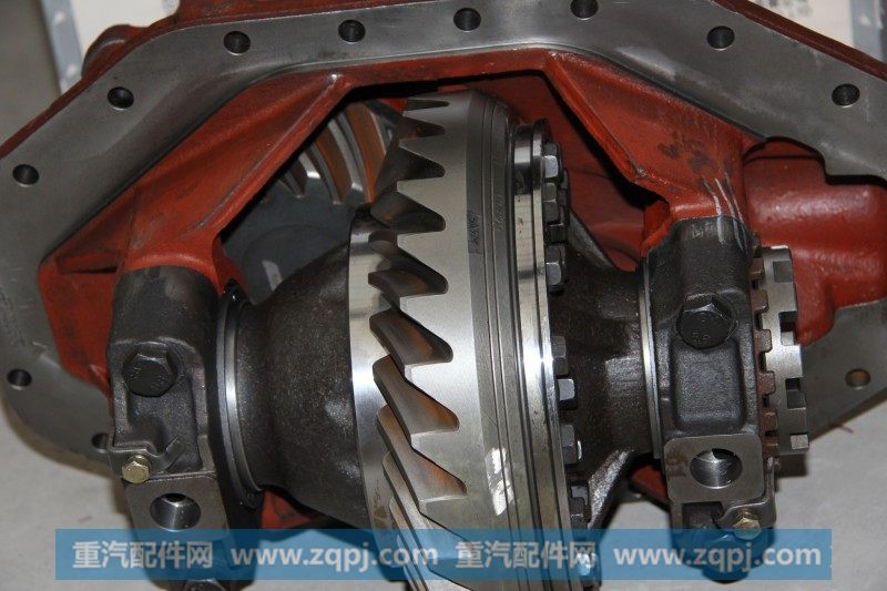 QT300S56-2402000,28     21后桥中段总成,济南汇德卡汽车零部件有限公司