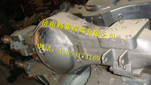 重汽ST16后桥壳总成