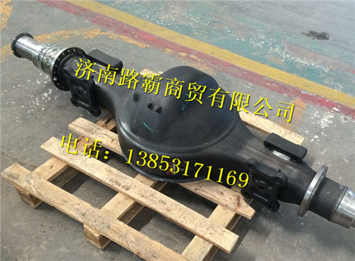 重汽曼单后桥桥壳总成