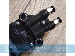 WG1642440051,高度控制阀,济南龙祥重卡配件有限公司
