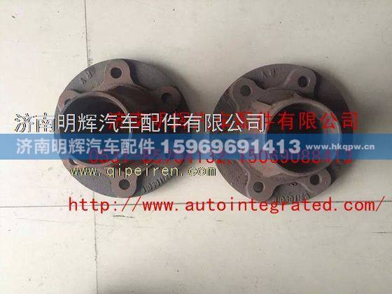 310310112A,重汽豪沃（HOWO）轻卡配件前轮毂,济南明辉汽车配件有限公司