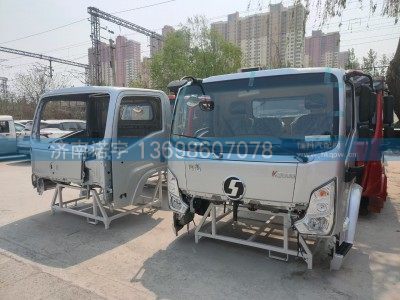 ,陜汽德龍K3000駕駛室總成,濟(jì)南諾宇汽車配件有限公司