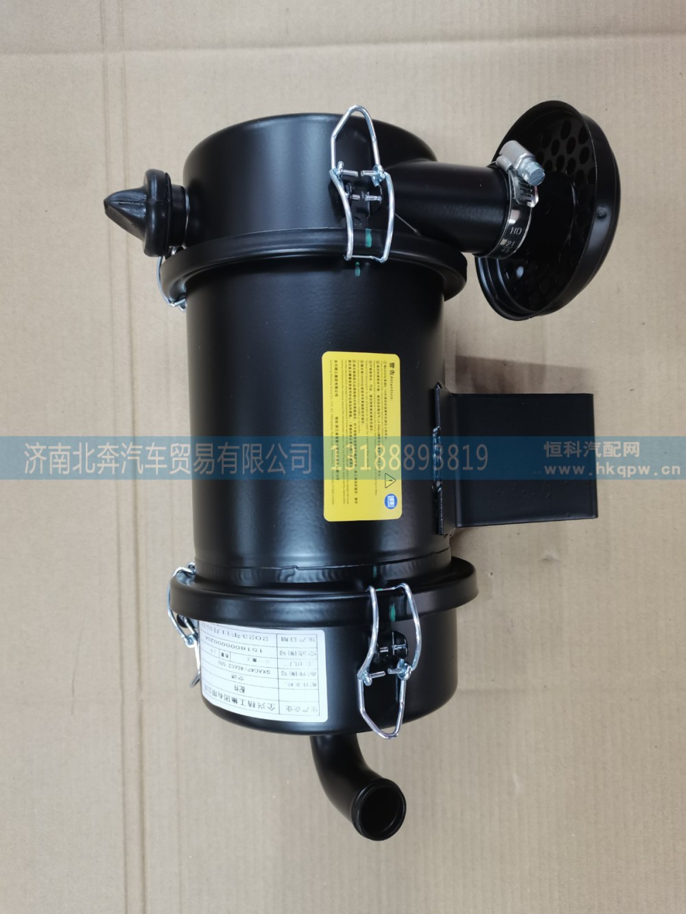 151800000025A,空气滤清器,济南北奔汽车贸易有限公司