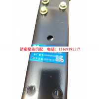 752W06100-0081中国重汽豪沃卡车水箱中冷器散热器