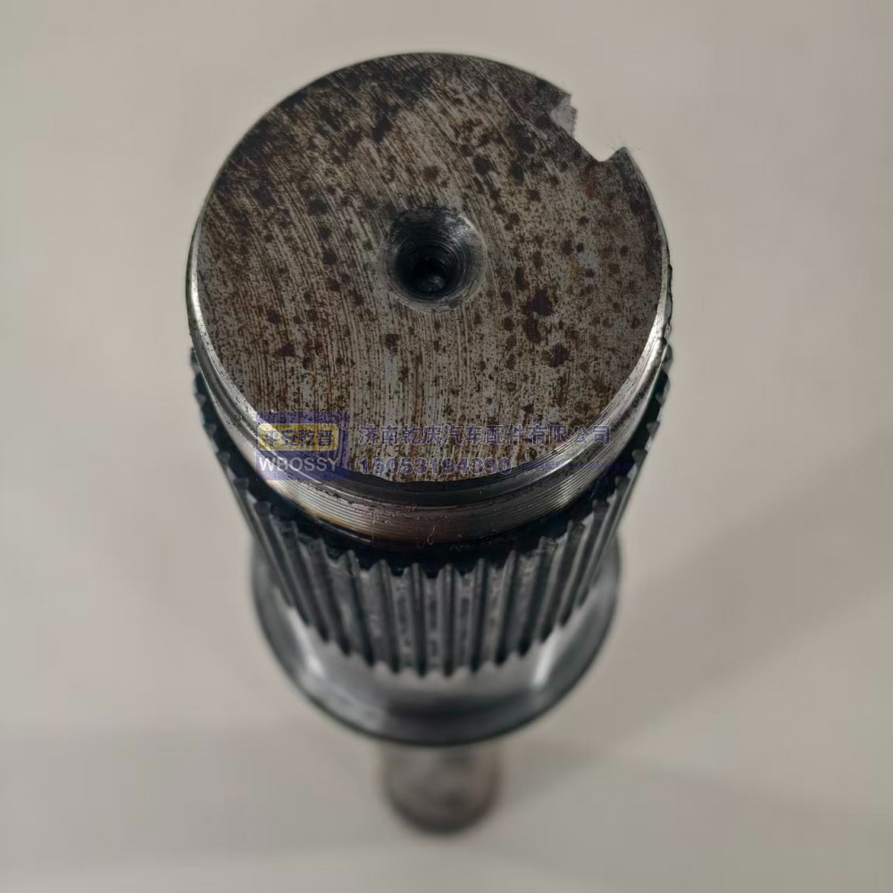 WG7117327013,贯通轴 重汽曼12,济南乾庆汽车配件有限公司