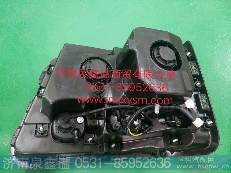 DZ93189723020,F3000右前组合大灯,济南泉鑫溢商贸有限公司