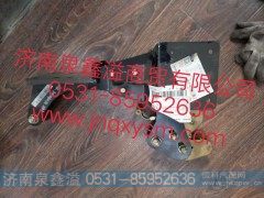 100500400141,驾驶室后悬置左机构总成,济南泉鑫溢商贸有限公司