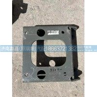 712W15502-0016汕德卡尿素箱过渡支架