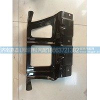 WG1664235028豪沃T5G右前翼子板加強板