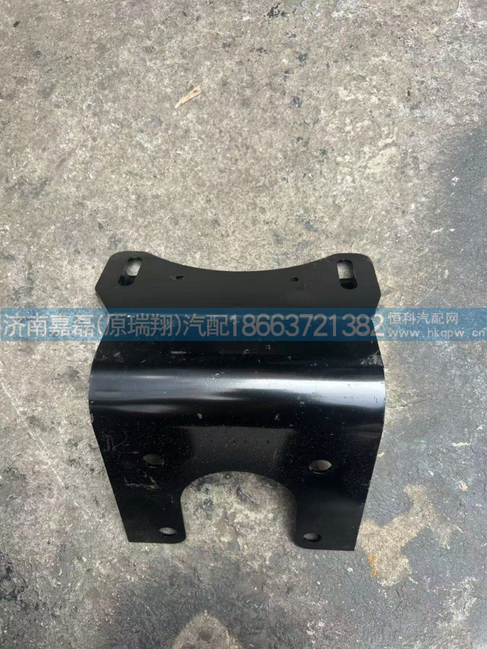 保险杠支架  DZ93189932020左上  DZ93189932025右上