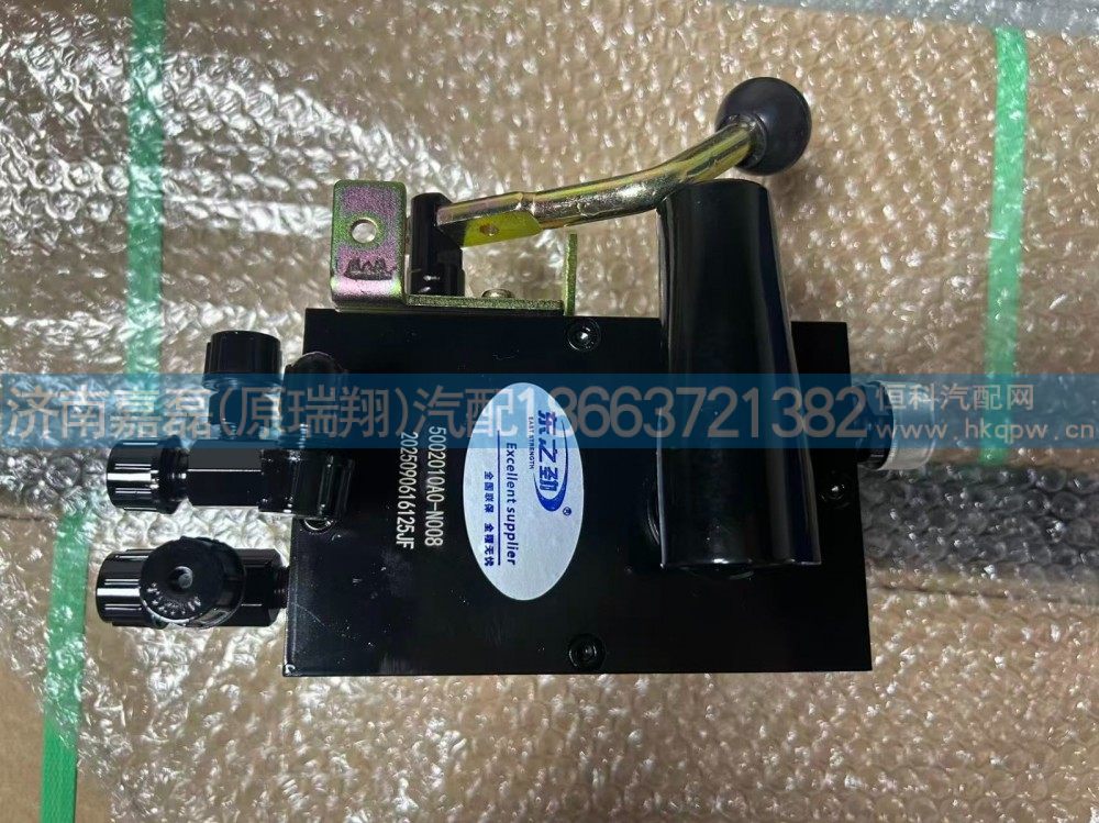 5002010A0-N008大运手动泵(5孔)