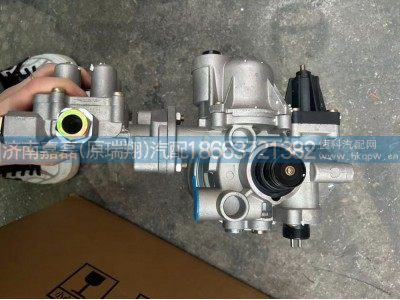 3515010368,四回路干燥器总成,济南嘉磊汽车配件有限公司(原济南瑞翔)