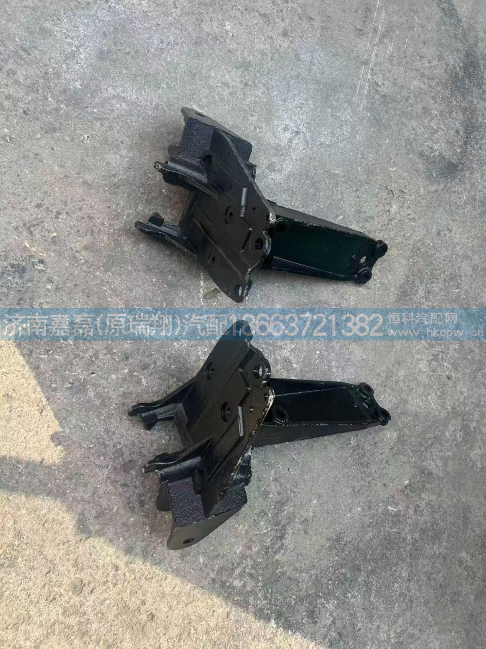驾驶室前悬减振器支架,,济南嘉磊汽车配件有限公司(原济南瑞翔)