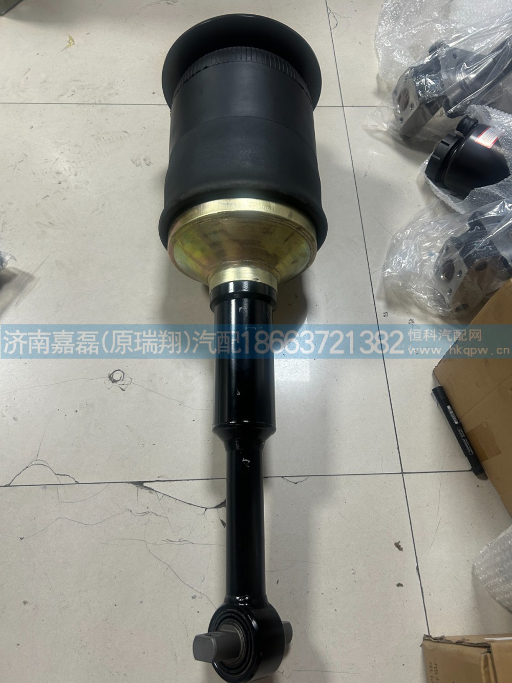 WG9925528108,空簧减振器总成（前空气悬架）,济南嘉磊汽车配件有限公司(原济南瑞翔)