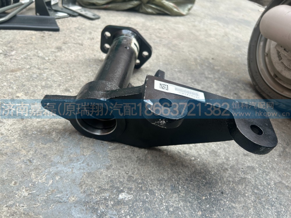 WG7117348132，中桥气室支架总成 左侧