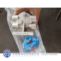 FG9804550030油水分离器