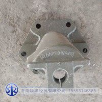 WG9719520007后簧前支架