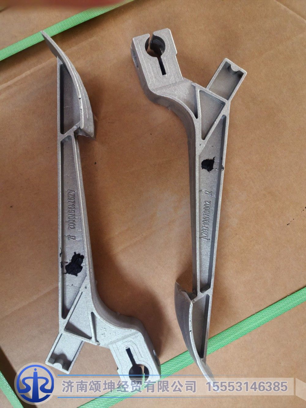 AZ9719570002    油门踏板