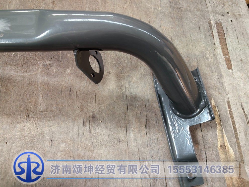 YZ166423000022     右前翼子板支架总成