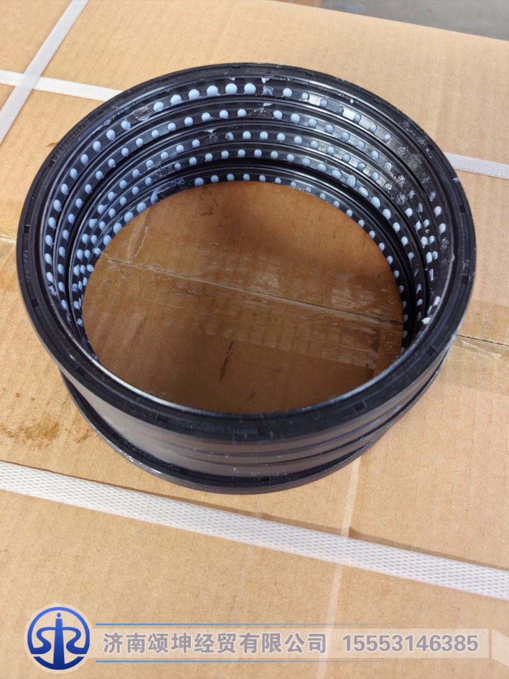 WG7113335047,后轮毂油封(桥箱),济南颂坤经贸有限公司