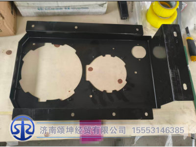 JSS005856719,远光灯安装板焊合,济南颂坤经贸有限公司