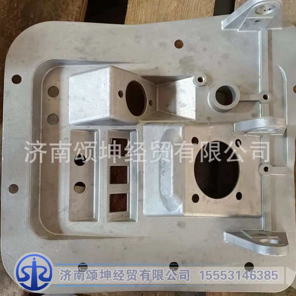 AZ9719364072,组合踏板支架（右置）,济南颂坤经贸有限公司