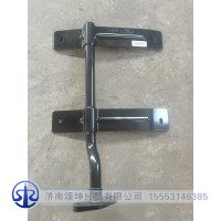 LG9712930105  右支架总成