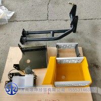 JSS006672007  左踏步安装总成