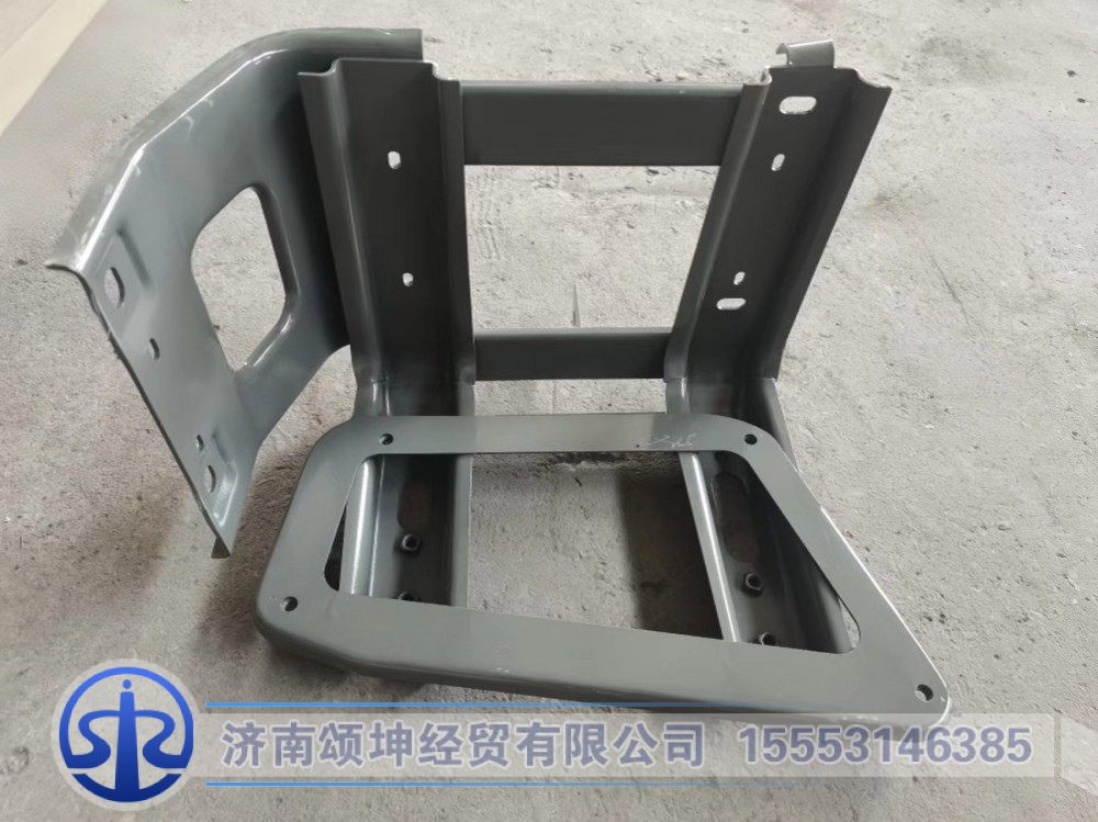 1671240245  左脚踏板