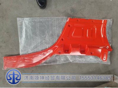 WG1664335104,右内车门下护板,济南颂坤经贸有限公司
