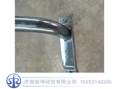 16D423000286,右翼子板支架总成,济南颂坤经贸有限公司
