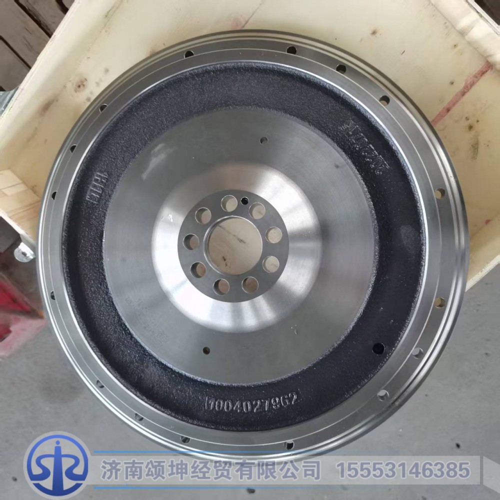 1004027962   飞轮