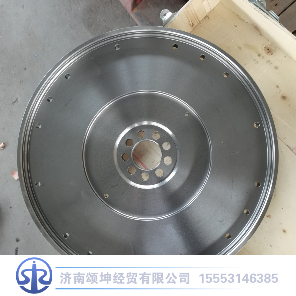 1004027962   飞轮