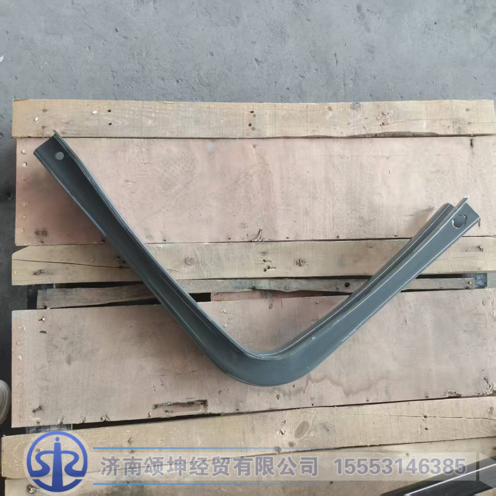 WG9325550560,油箱支架,济南颂坤经贸有限公司