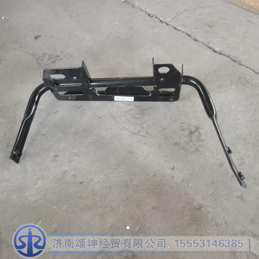 LG1611230309,左踏板支架,济南颂坤经贸有限公司
