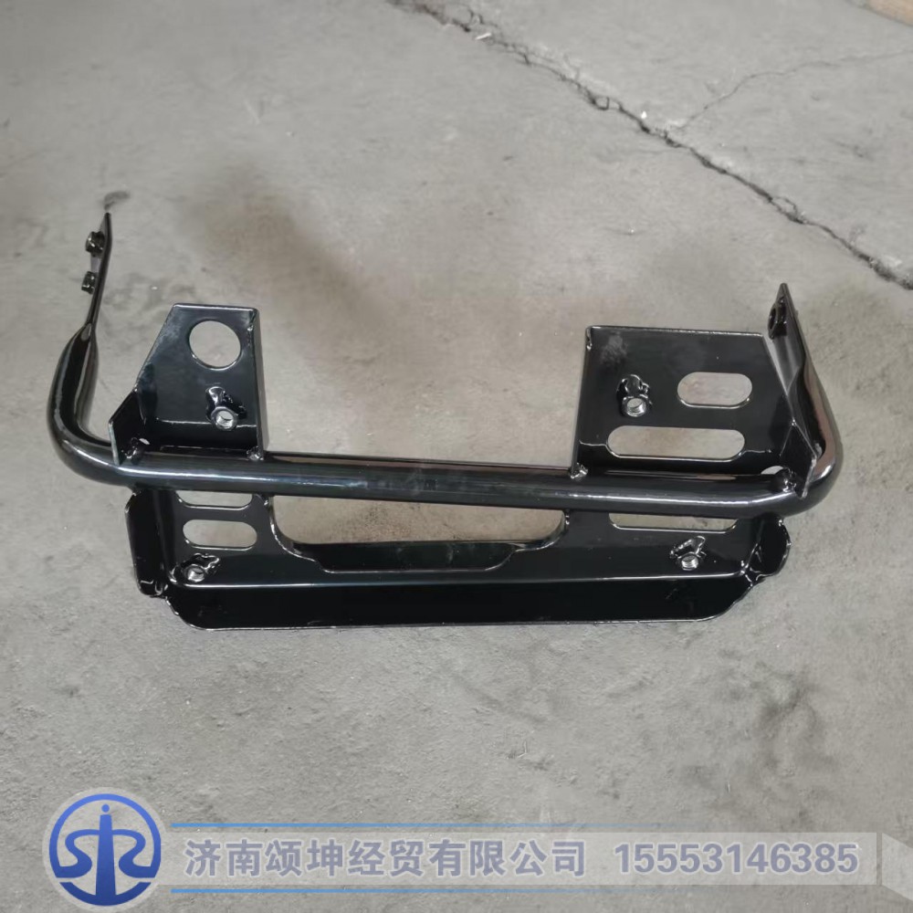 LG1611230309,左踏板支架,济南颂坤经贸有限公司