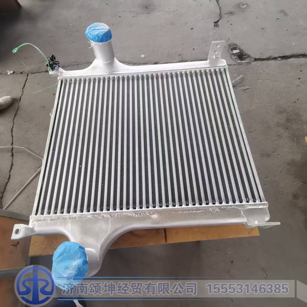 752W06100-0003   中冷器