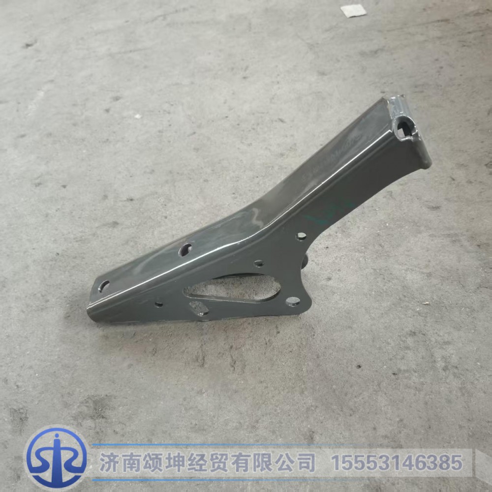 810W41701-0076   前悬减震器下支架图3