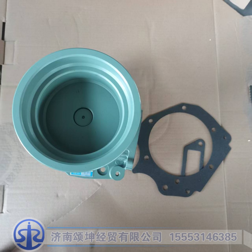 VG1062060351  水泵总成图3