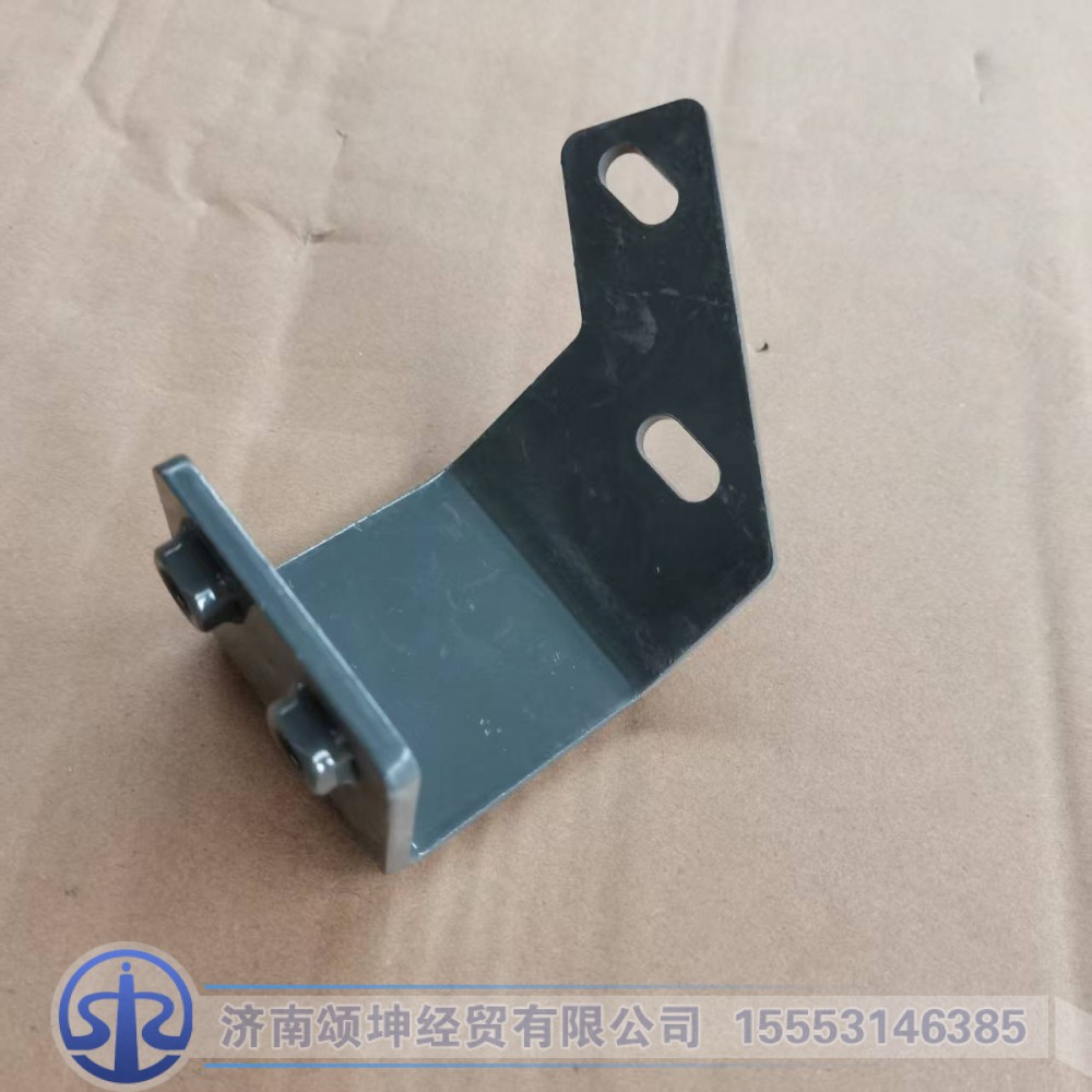 712W06341-0005   发动机回水管支架