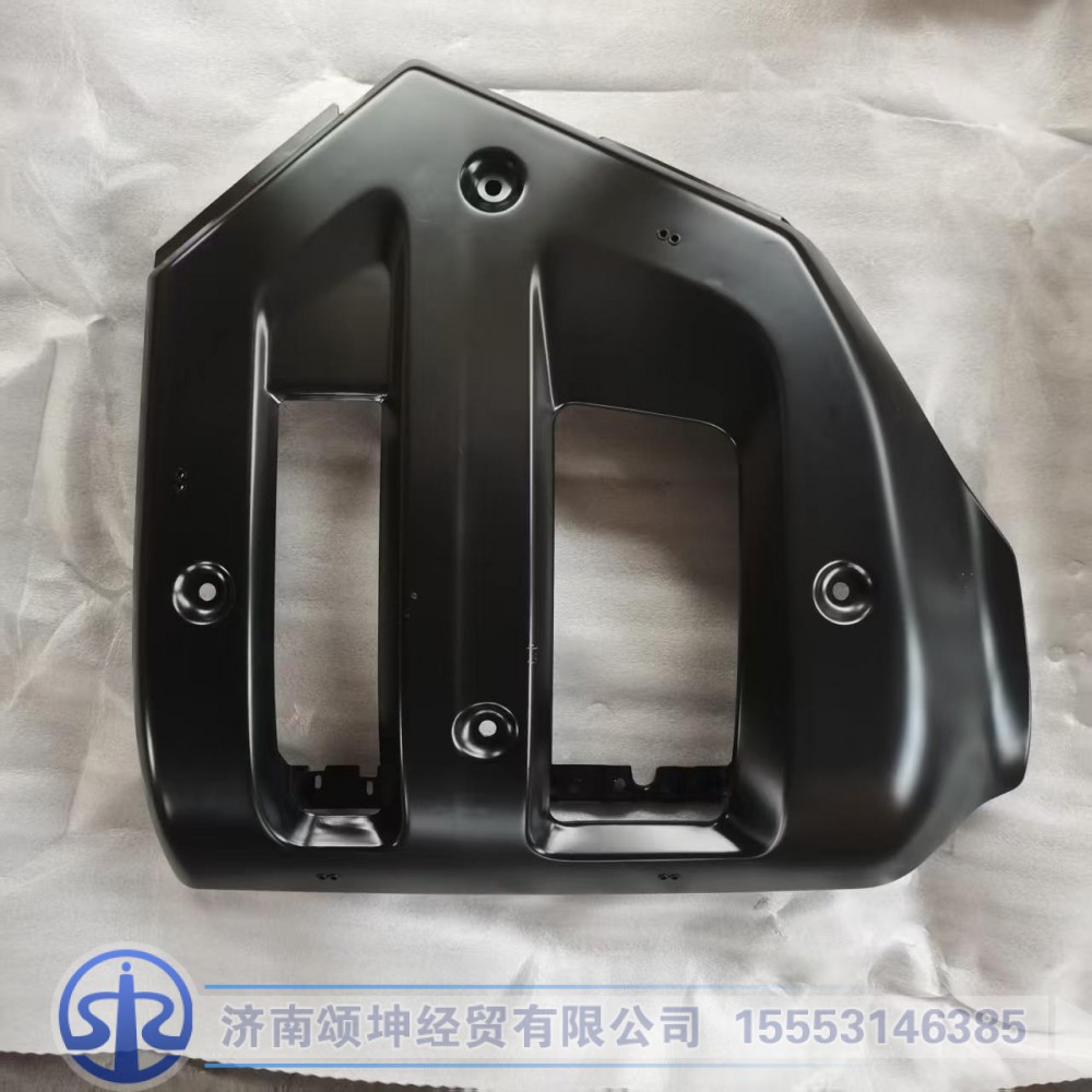 AZ160024000583   保险杠