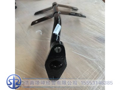 FG1672230128,中体右挡泥板支架（两孔）,济南颂坤经贸有限公司