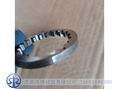 WG2229040072,主轴齿轮隔片,济南颂坤经贸有限公司